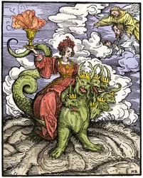 Mythes et légendes : La Grande Prostituée de Babylone chevauchant le dragon à 7 têtes. Gravure colorée du Nouveau Testament. Imprimée à Augsbourg.