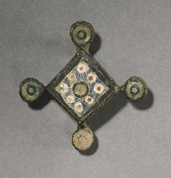 Broche ornementale, vers 100-300