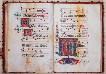 Bibliothèque Piccolomini : livre de chœur, cod.13.O, ff. 59v-60r avec « Initiale feuillue », par Venturino Mercati