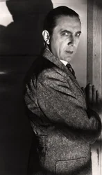 Portrait de Bela Lugosi, c.1930 (photo sépia)