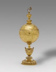 Rare coupe globe continentale, Allemagne du Nord ou Flandre, vers 1600