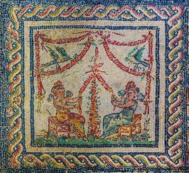 Villa romaine avec de merveilleux sols en mosaïque