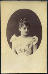 Saint-Pétersbourg : Portrait en studio d