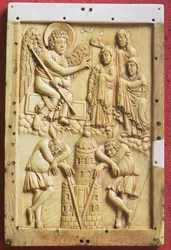 Les Trois Maries au Tombeau, plaque sculptée, École du palais de Charlemagne, français (ivoire)