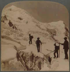 Ascension du Mont Blanc - traversée du glacier des Bossons - Grands Mulets au loin, Alpes, 1901