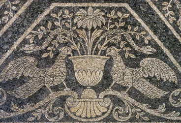 Mosaïque et décorations murales, Nymphée à la Villa Litta Visconti Borromeo Arese, Lainate, Lombardie, Italie