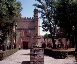 Vue du couvent augustinien (monastère de San Augustin Acolman) datant de 1571