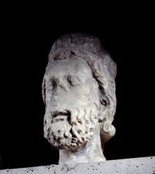 Tête de roi de Juda de la Cathédrale Notre-Dame de Paris. Vers 1220-1230