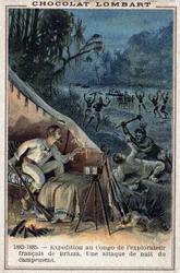 Pierre Savorgnan de Brazza (1852-1905), explorateur français, sur les rives du Congo. Une attaque nocturne du camp