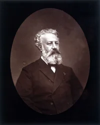 Médaillon portrait de Jules Verne - dans "Les Hommes d
