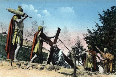 Le Calvaire de Lourdes (Chemin de Croix) (porter la Croix) : IIIème station - Jésus tombe sous le poids de sa Croix.