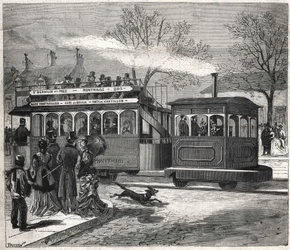 Les nouveaux tramways à vapeur à Paris en 1876 circulant sur la ligne de Saint-Germain-des-Prés à la porte de Chatillon, gravure. Collection Bianchetti
