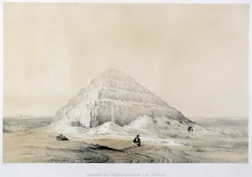 Vue de la pyramide de Saqqarah (Sakkarah). Égypte