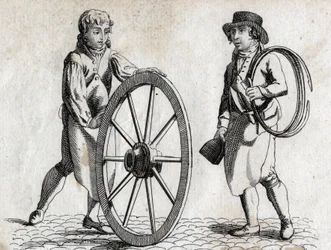 Charron avec roue de charrette et apprenti. Gravure fin XVIIIe siècle.
