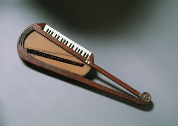 Orphica, petit instrument de musique (piano portable, inventé par Carl Leopold Rollig à la fin du XVIIIe siècle, Vienne)