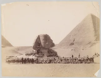 42e Highlanders devant le Sphinx à Gizeh, Égypte