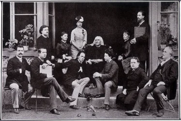 Franz Liszt (1811-1886), à Weimar, dans le cercle de ses élèves favoris
