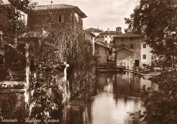 Tarcento, reflets sur l