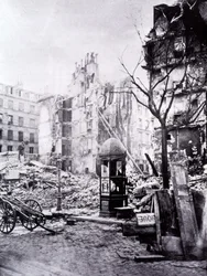 Les grands travaux de Paris : le coin de la Rue Royale et de la Rue du Fbg St Antoine