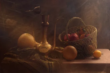 Nature morte classique avec un panier de fruits