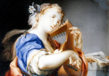 Dame en robe bleue bordée de blanc jouant du luth