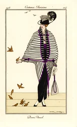Femme en tenue de demi-deuil avec cape et robe