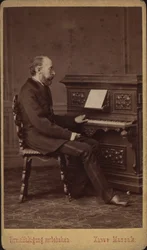 Portrait du librettiste et compositeur Franz Friedrich Richard Genée 1823-1895, vers 1880-1885