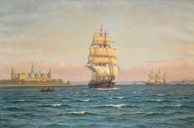 Voiliers et ferry au large de Kronborg.