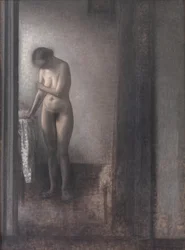 Nu féminin debout