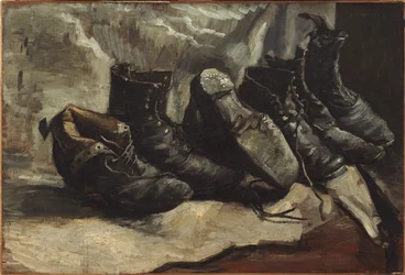 Trois paires de chaussures