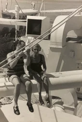 Couple à bord du paquebot 
