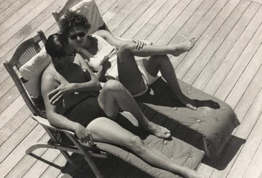 Couple à bord du paquebot 