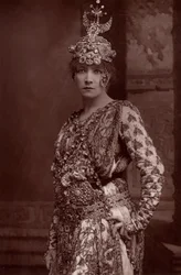 Henriette Rosine Bernard dite Sarah Bernhardt (1844-1923)