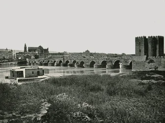 Le pont romain, Cordoue, Espagne, 1895