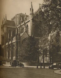 Cathédrale de Bloomsbury : L