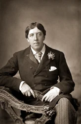 Oscar Wilde, écrivain irlandais, esprit et dramaturge, vers 1890