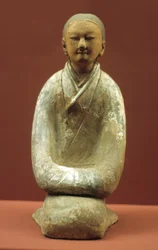 Femme assise sur ses talons, 206 av. J.-C.-8 apr. J.-C.