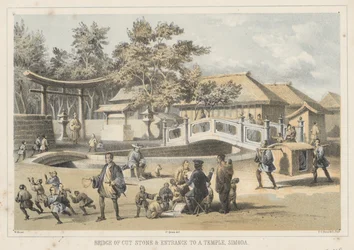 Pont de pierre taillée et entrée d