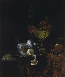 Nature morte avec coupe en nautile