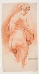 Femme vue de dos, à moitié tournée vers la droite