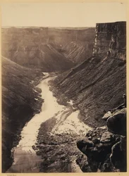 Grand Cañon, fleuve Colorado, près de Paria Creek, en regardant vers l