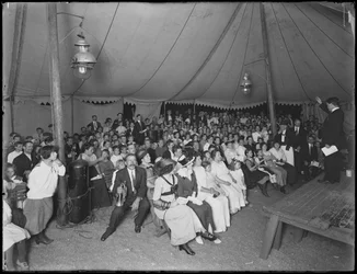 Réunion des enfants de la Société évangélique, East 67th Street et Avenue A, New York City, 24 juillet 1914