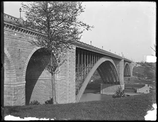 Pont de Washington, rivière Harlem, c.1912