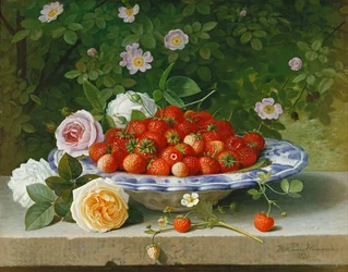 Fraises dans un Buckelteller bleu et blanc avec des roses et des églantiers sur un rebord, 1871