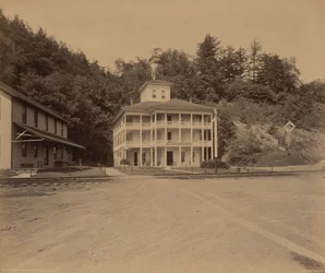 Lac Owasco, maison Ensenore Glen, c. 1895 (photo)