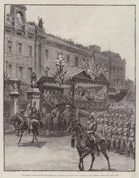 Revue des volontaires devant la reine au palais de Buckingham samedi dernier, le corps des artistes défilant
