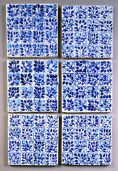 Sept carreaux carrés bleus 
