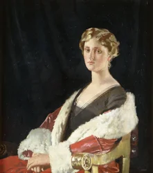Portrait de Nancy Oswald Smith, assise à mi-longueur, en manteau rouge doublé de fourrure, 1915
