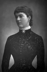 Georgiana, comtesse de Dudley, 1890