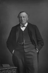 Sir Henry Roscoe, vers 1891